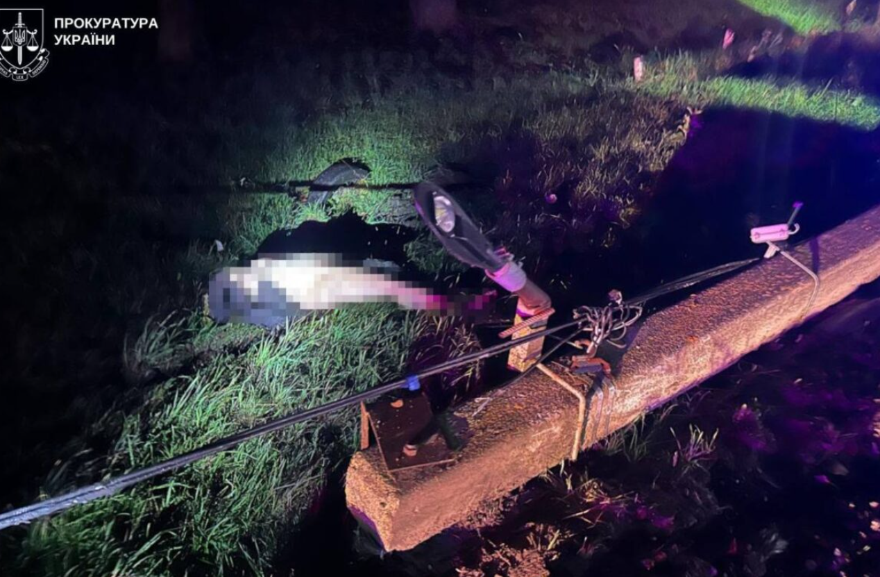  На Львівщині п’яний 24-річний водій Mercedes спричинив ДТП, у якій загинули троє підлітків 