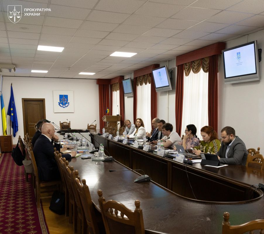 Офіс Генпрокурора і Human Rights Watch обговорили міжнародні злочини рф 