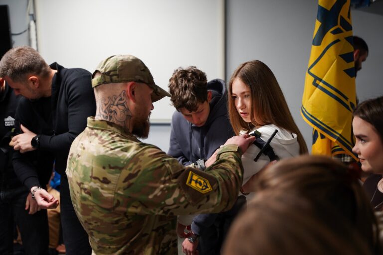  У Київській області посилюють курс «Захист України» для школярів 