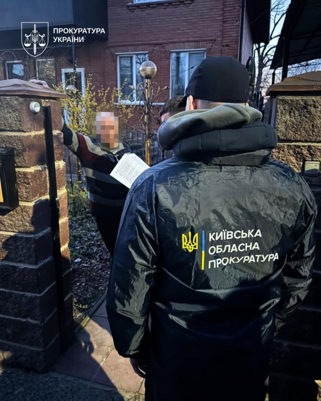  Заробіток на хрестах для героїв: на Київщині викрили розтрату бюджету 