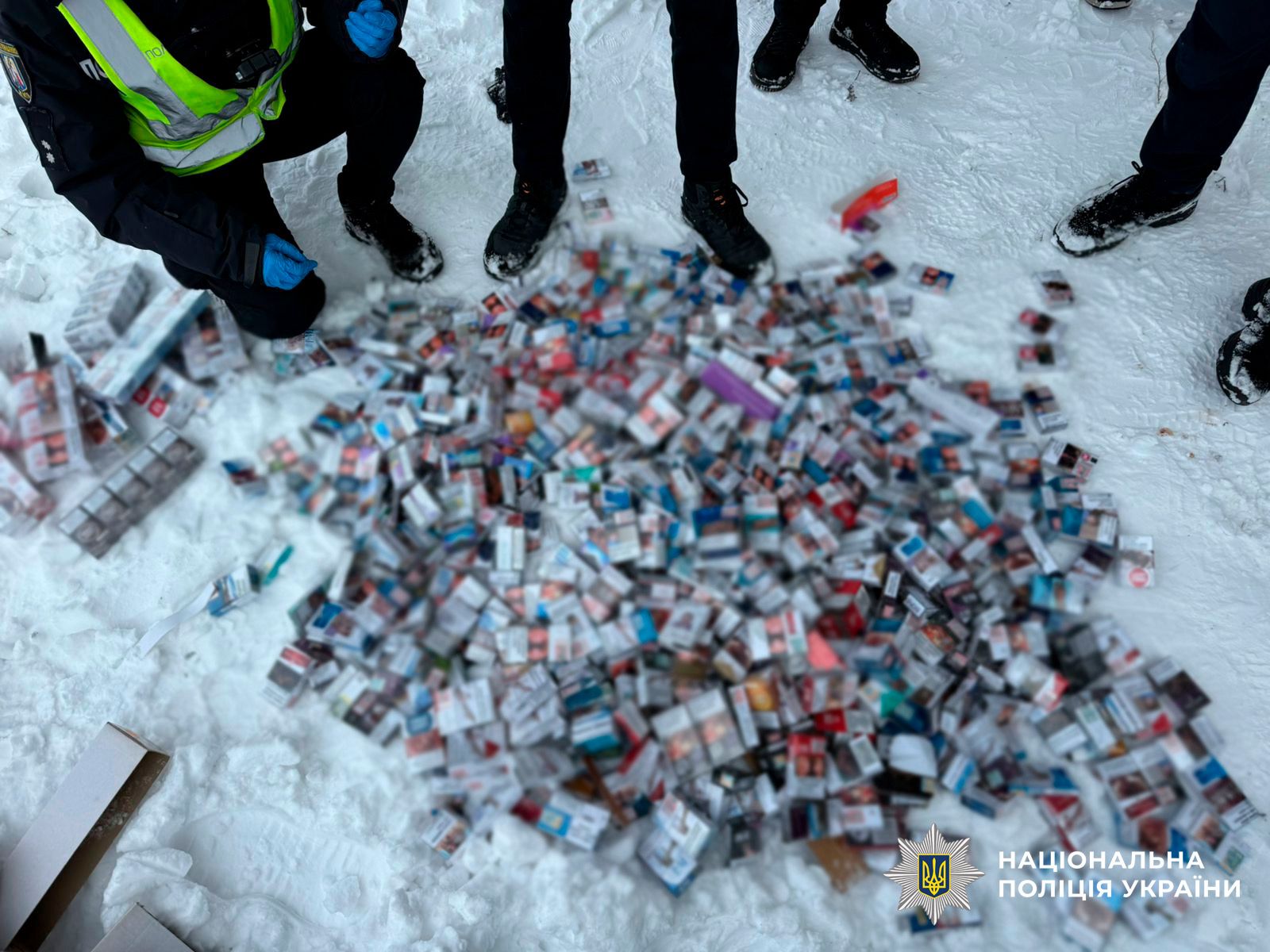  У Києві судитимуть двох іноземців за крадіжку сигарет з кіосків на понад 740 тисяч гривень 