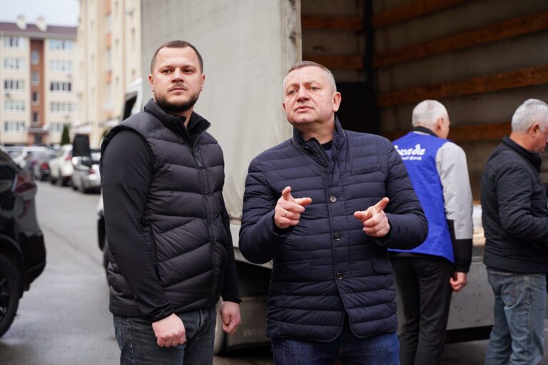  Київщина після атаки: Калашник інспектує пошкодження та допомогу постраждалим 