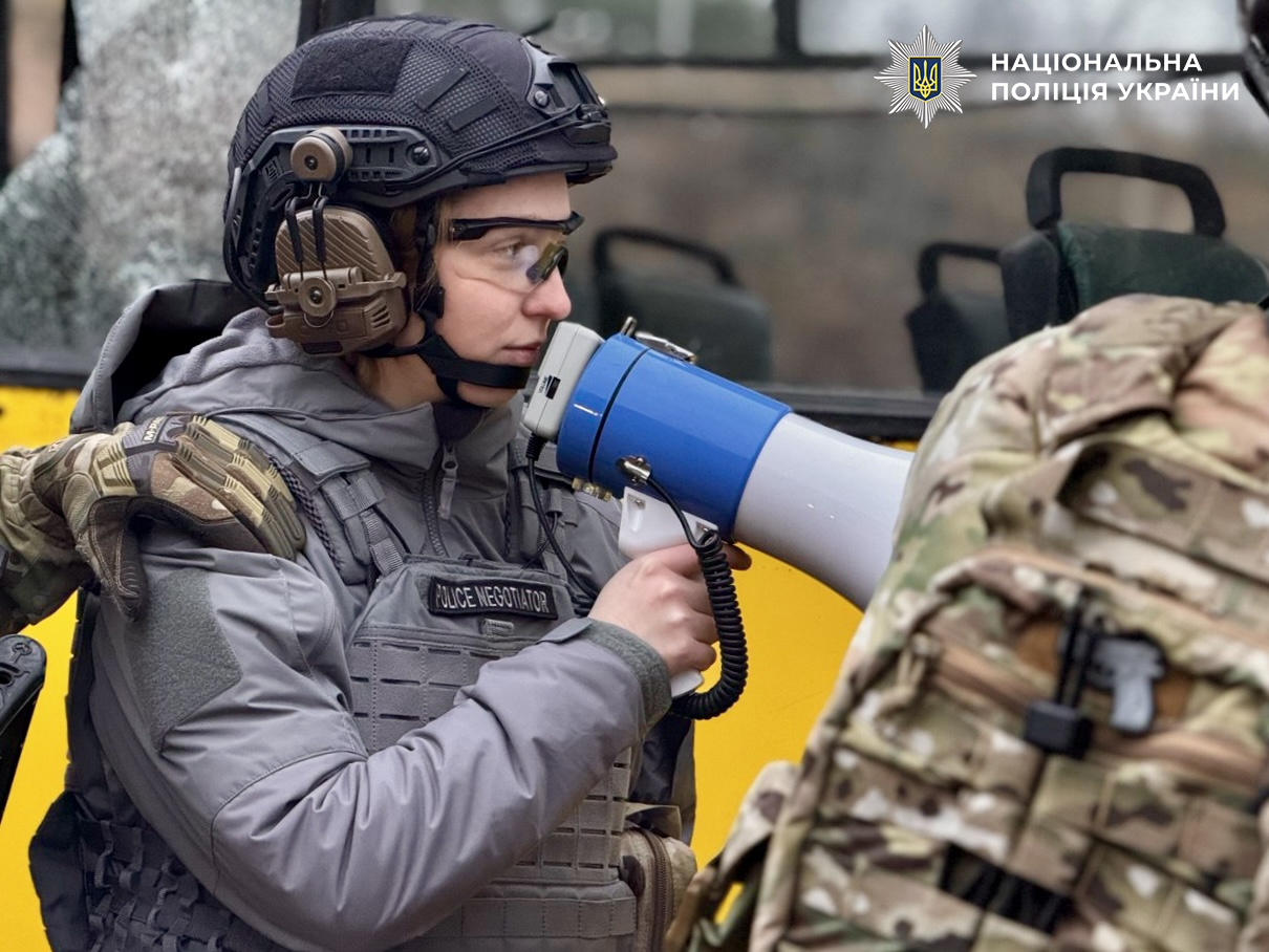  Переговірниця поліції Києва Валерія Кривенко — про службу жінки в спецпідрозділі 