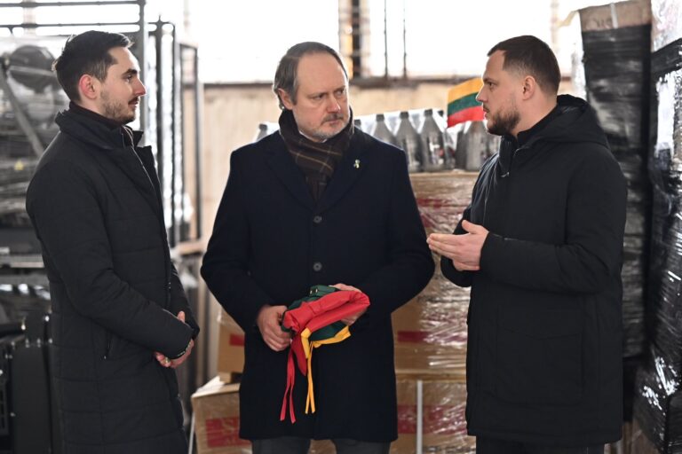  Микола Калашник: Київщина отримала партію енергетичної допомоги від партнерів із Литви 