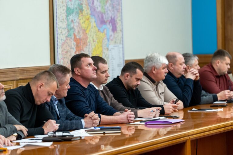  Микола Калашник провів робочу нараду з керівниками громад Київщини щодо використання коштів субвенцій з обласного та держаного бюджетів 
