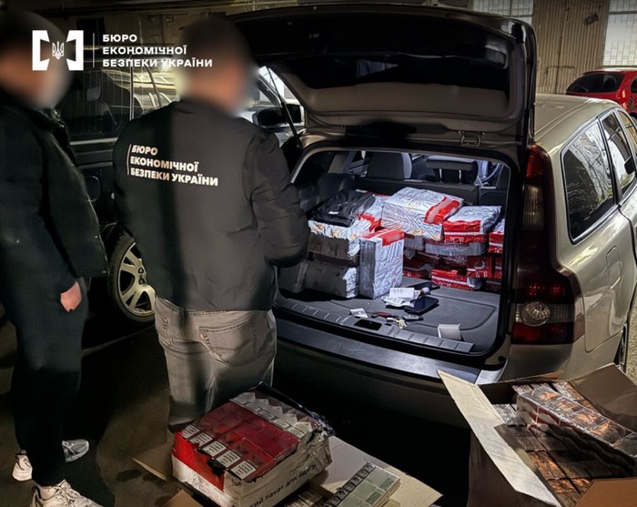  П’ять років позбавлення волі отримав одесит за незаконний продаж сигарет та легалізацію коштів 