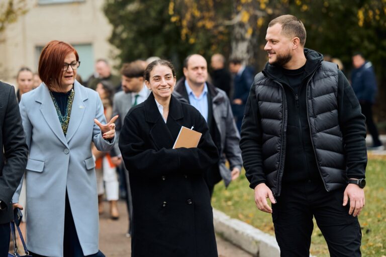  Київська область продемонструвала дипломатам модель відновлення та реінтеграції ветеранів і цивільних 