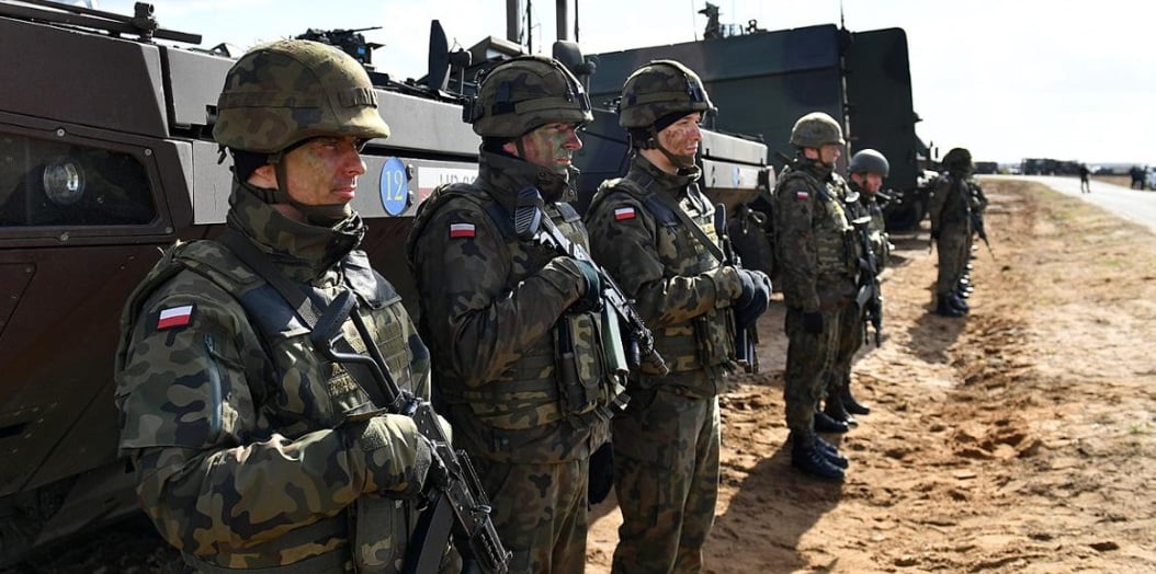  У Польщі стартує програма військового вишколу – в 2026 році хочуть підготувати 400 тисяч осіб 