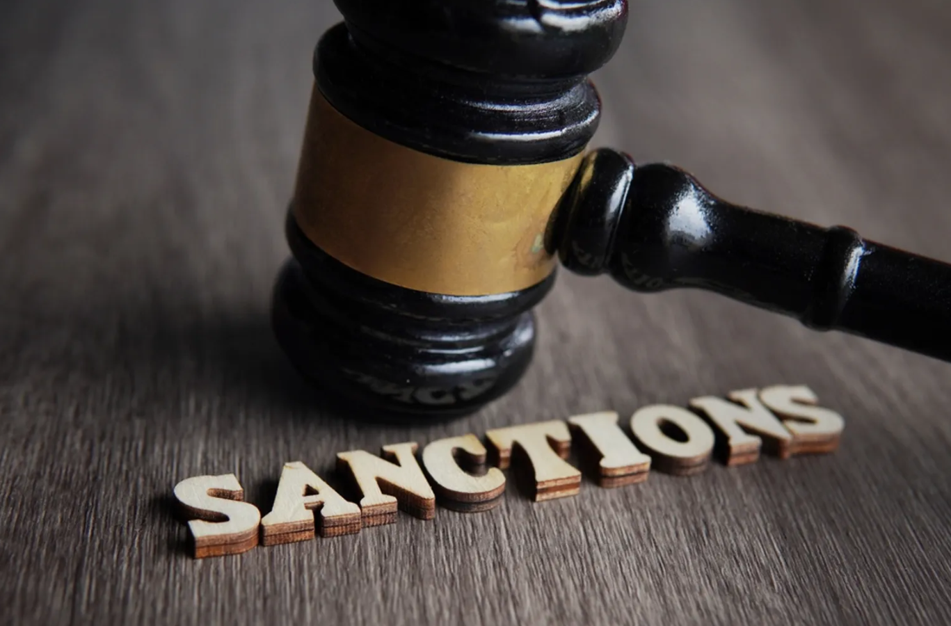  ЄС вніс у 19-й пакет санкцій проти Росії привʼязаний до рубля стейблкоїн Шора 