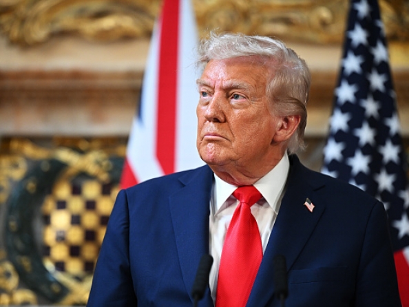  ЗМІ: Трамп хоче створити "фонд перемоги" України з грошей від мит проти Китаю 
