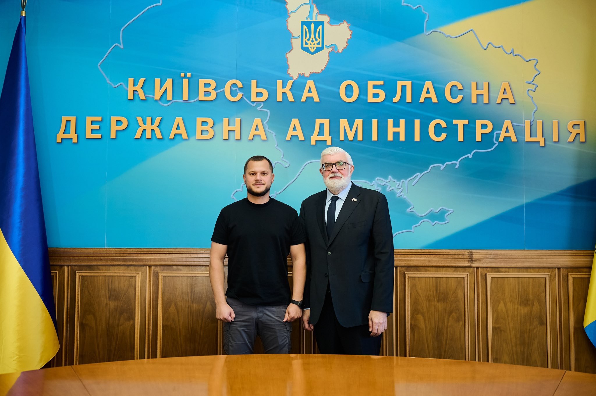  Микола Калашник та Надзвичайний і Повноважний Посол Словацької Республіки в Україні обговорили актуальні для Київщини питання 