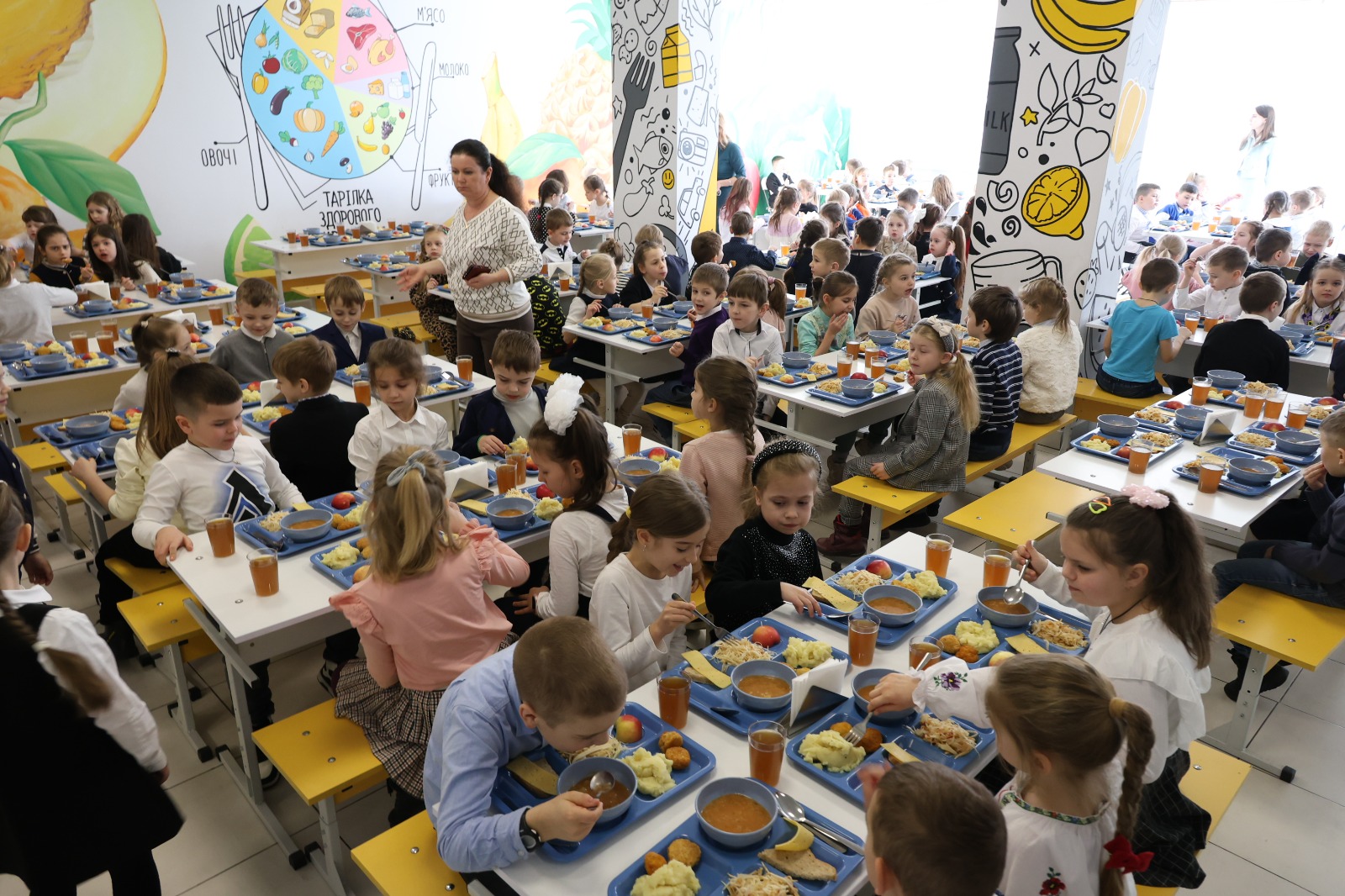  Микола Калашник: На Київщині понад 67 тисяч учнів початкових класів отримали гаряче харчування у першому півріччі 2025 року 