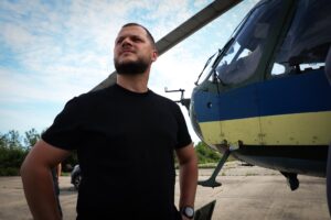  У Київській області вертольоти армійської авіації отримують сучасне обладнання 