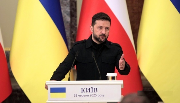  Зеленський - про деталі розмови з Трампом: Patriot, санкції та економічна співпраця 