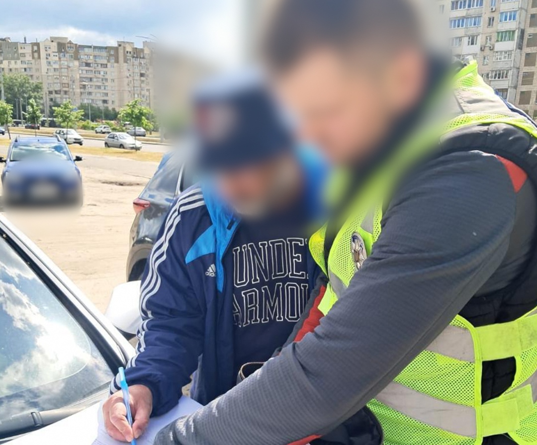 Під виглядом спадкоємців заволоділи нерухомістю на понад 6 млн грн: поліцейські викрили групу столичних квартирних аферистів 