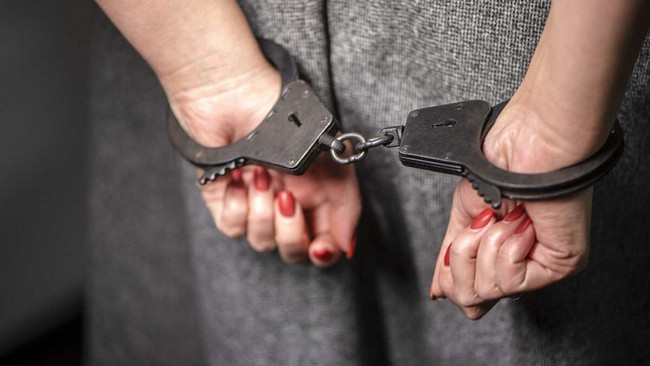  Жительку Одеського району затримали за підозрою у вбивстві дитини 