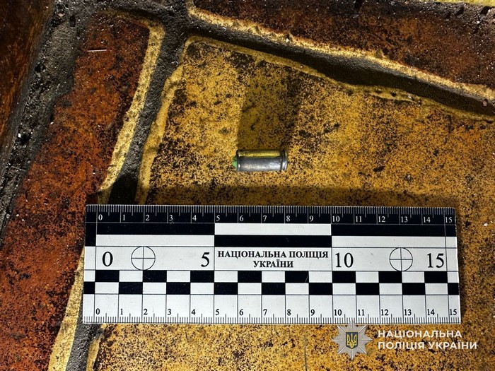  Судитимуть молодика, який влаштував стрілянину біля розважального закладу у Конотопі 