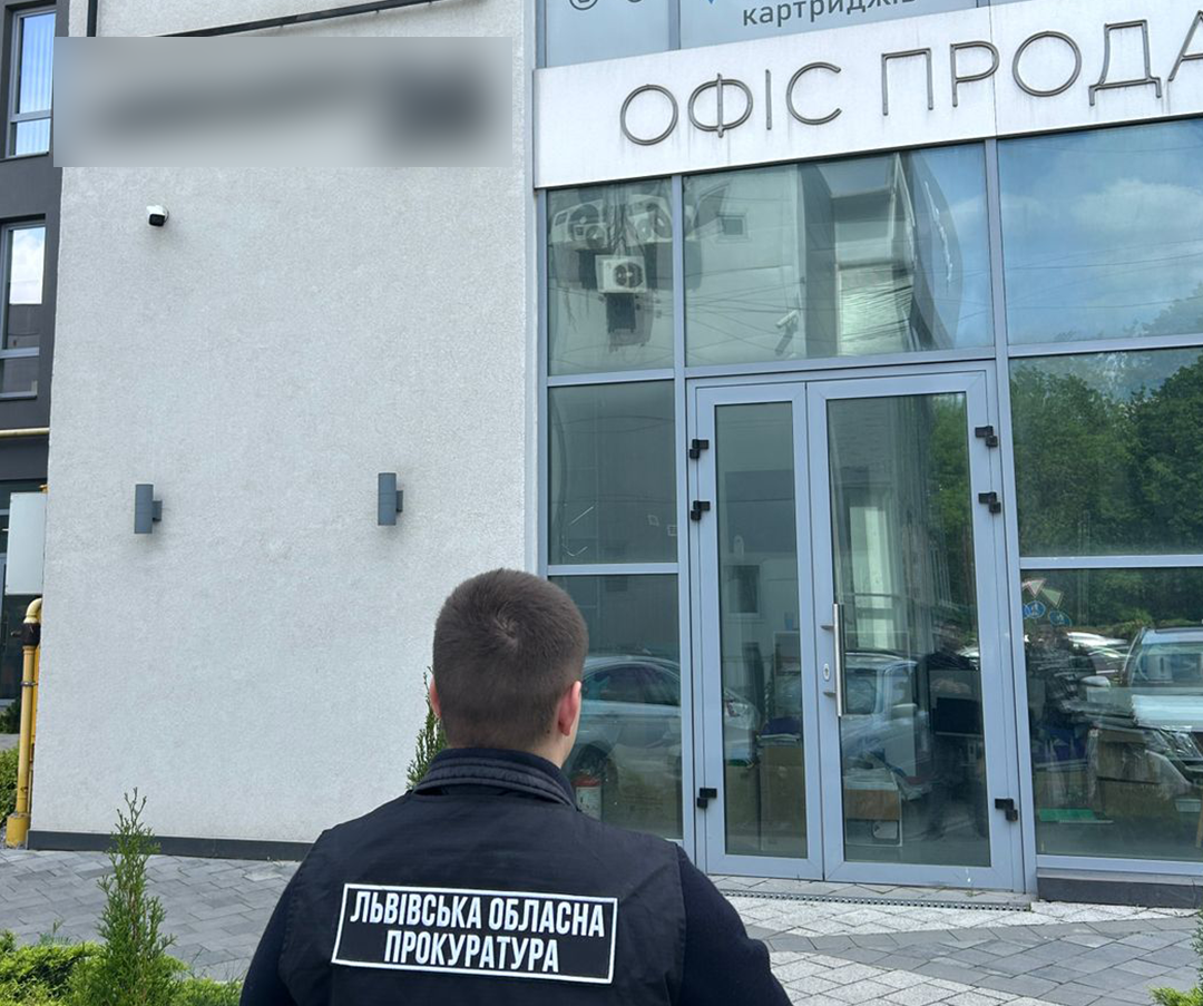  Квартирна афера на 35 млн грн: на Львівщині поліція оголосила підозри групі посадовців будівельної компанії 