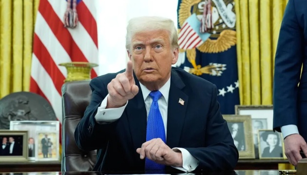  Трамп назвав «шкідливою» відмову України визнавати російську окупацію Криму 
