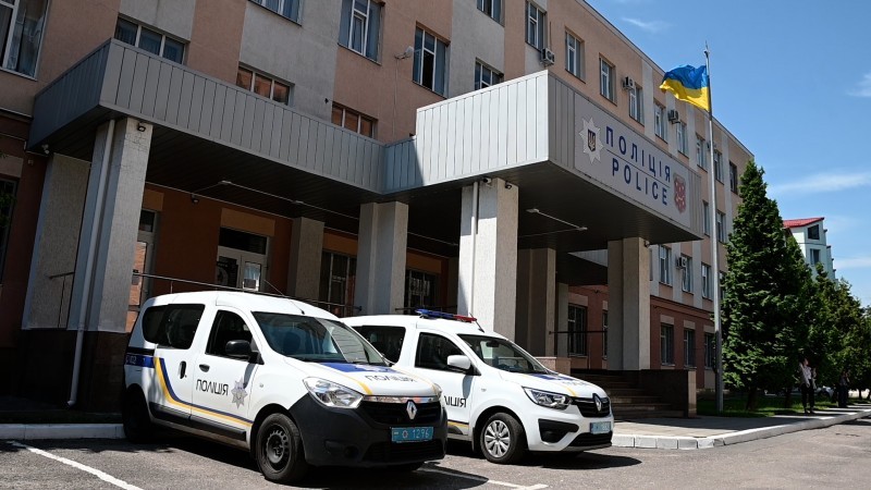  Поліція Полтави затримала підозрюваного у замінуванні адмінбудівлі критичної інфраструктури 