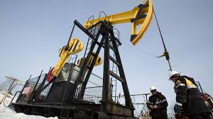  Нафта подешевшала до $70 через рішення Трампа щодо тарифів, допомоги Україні та позиції ОПЕК+ 