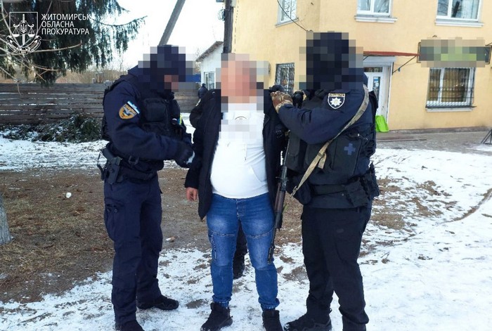  Викрадення та катування односельця – трьом жителям Звягельського району повідомлено про підозру 