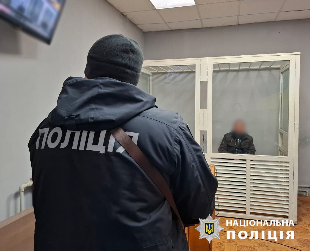  На Одещині поліцейські затримали жителя Білгорода-Дніспровського за наругу над могилою військовослужбовця 