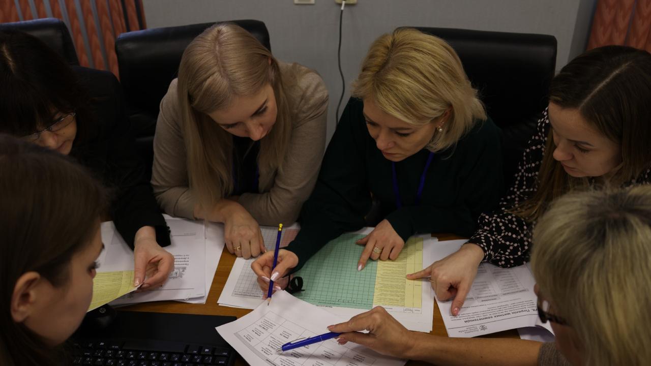  Виклики та рішення для служб управління персоналом у контексті перезавантаження митних органів 