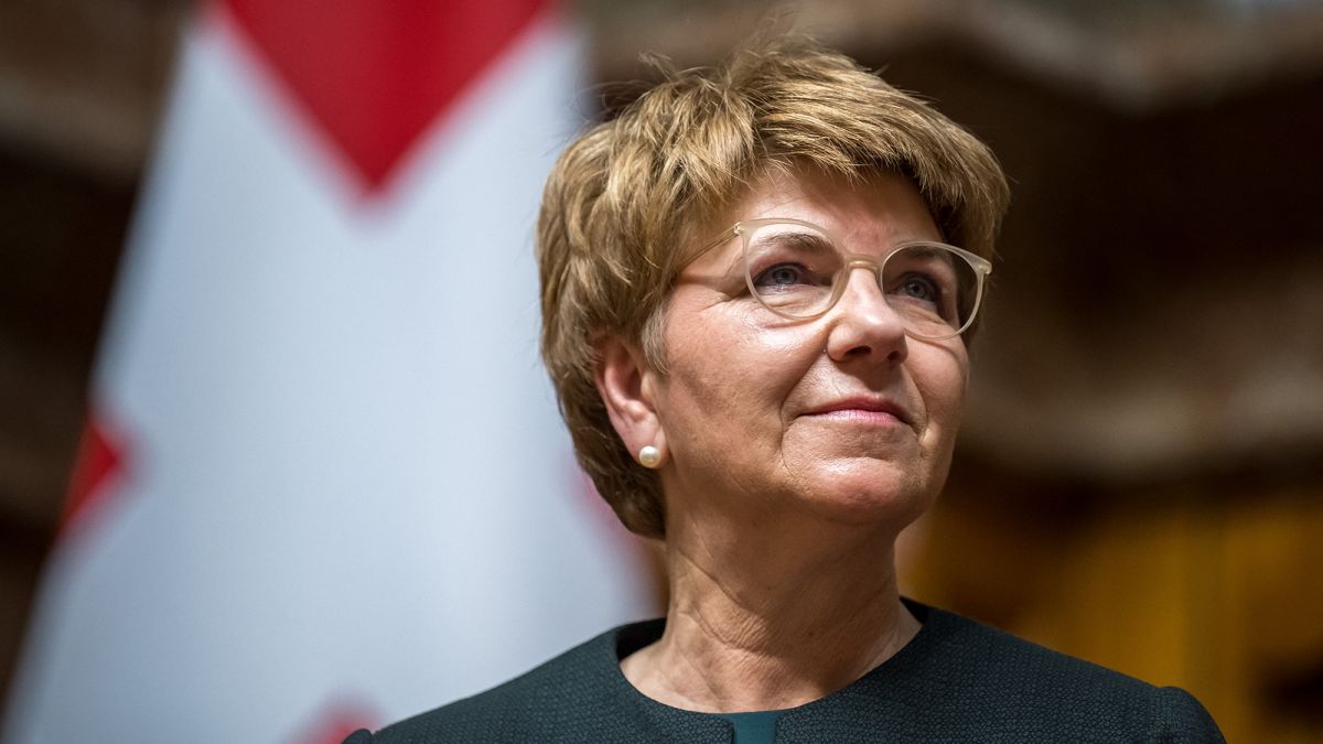  Міністерка оборони Швейцарії несподівано оголосила про відставку 