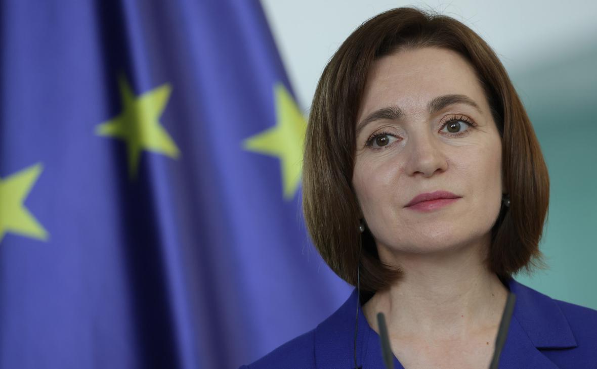 Санду склала присягу на другий термін президента Молдови 