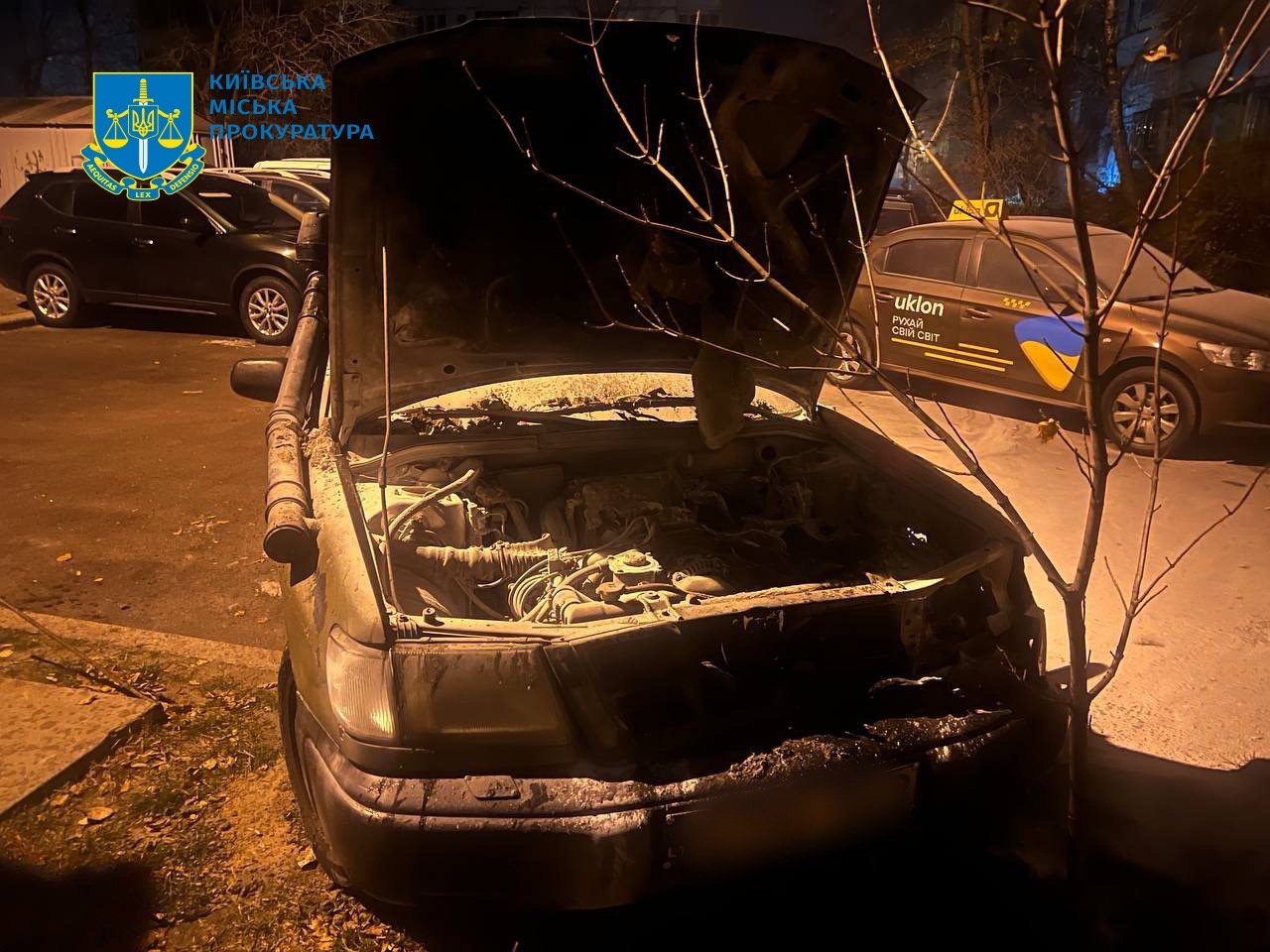  На замовлення спецслужб рф палили автівки військових та адмінбудівлі – п’ятьом громадянам повідомлено про підозру 