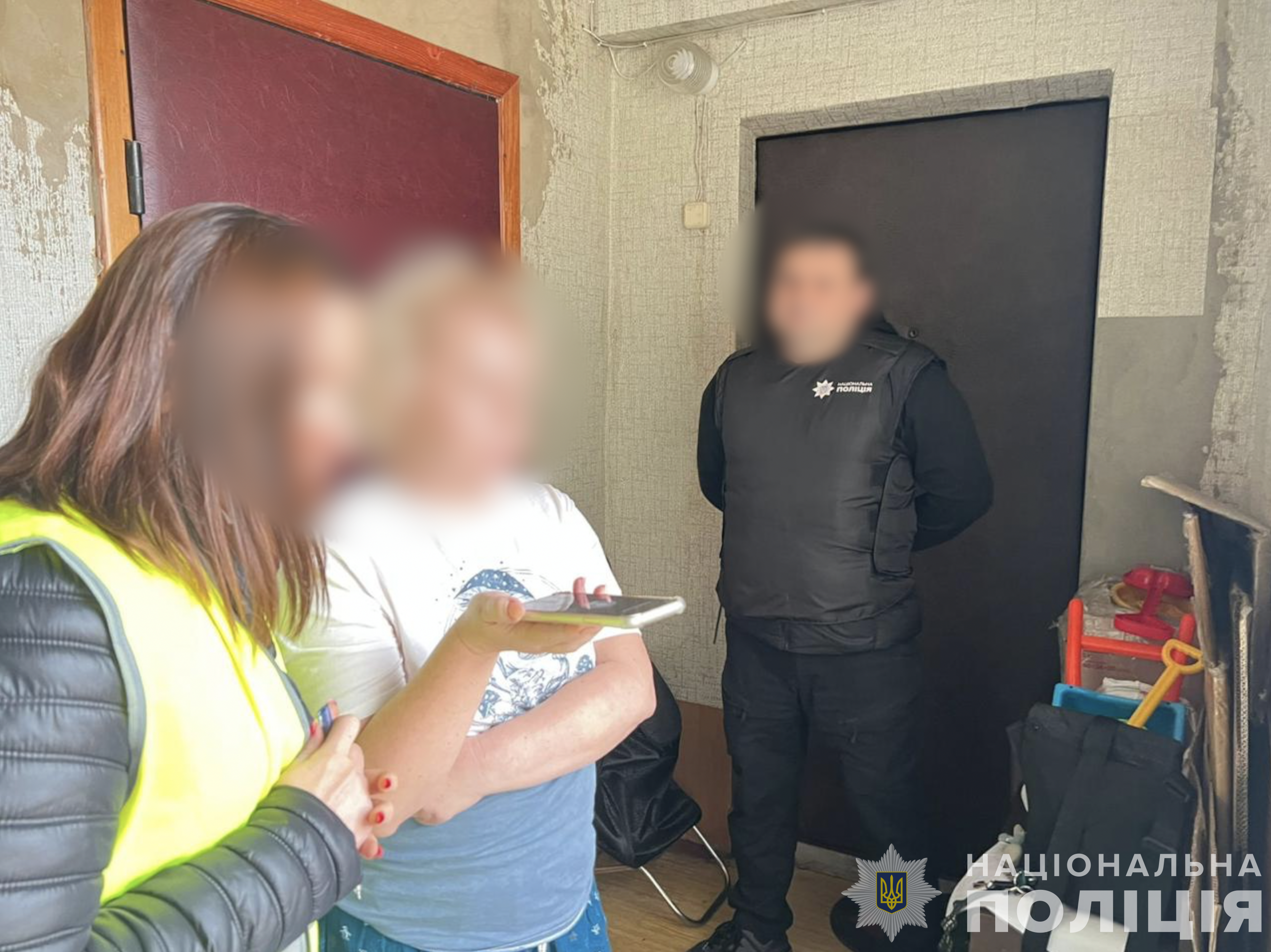  Розікрали кошти на відбудові зруйнованого ворогом житла: на Київщині поліція оголосила підозри п’ятьом учасникам фінансової оборудки 