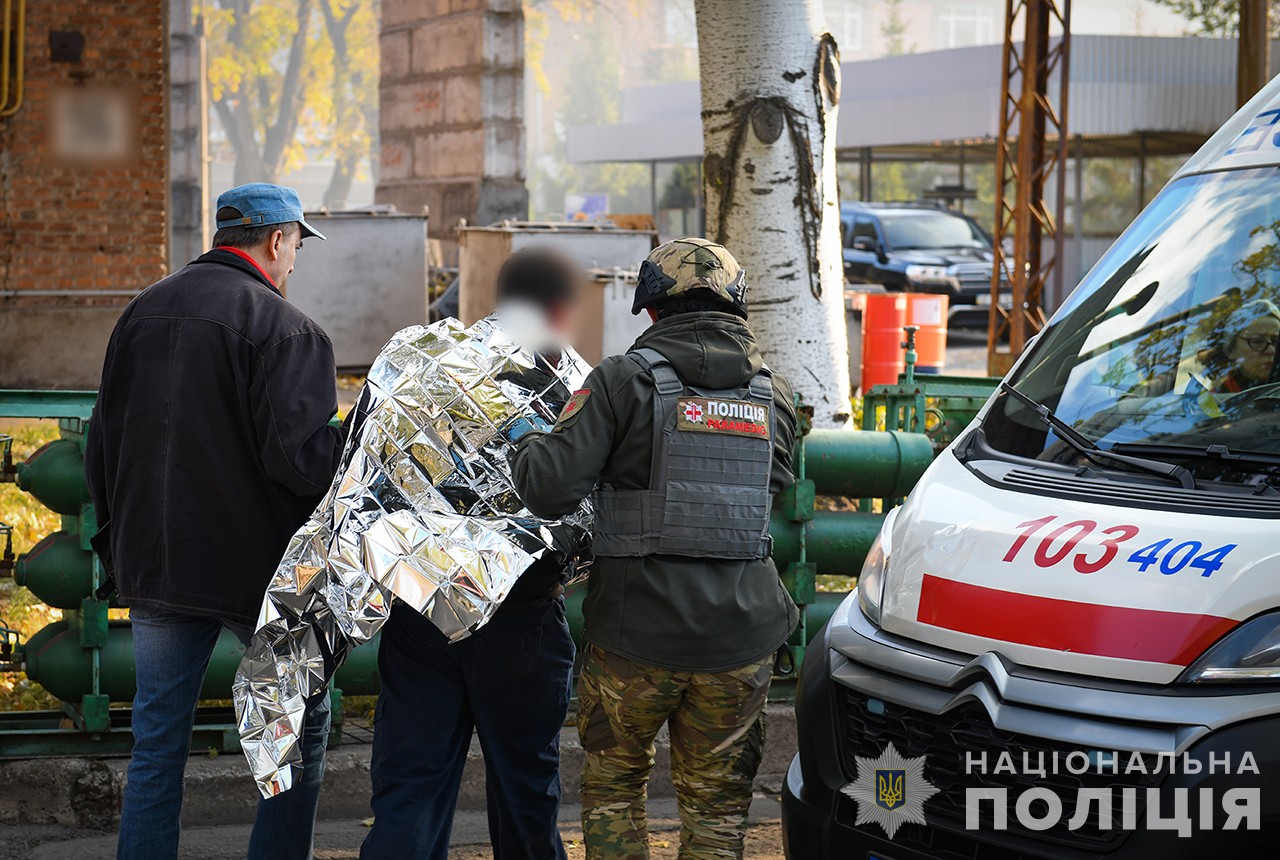  Семеро загиблих, 25 поранених за добу: запорізькі поліцейські задокументували наслідки російської атаки 