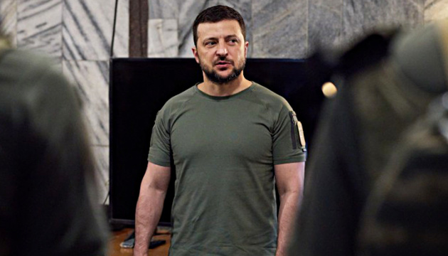  Зеленський відвідав виробництво оборонно-промислового комплексу 