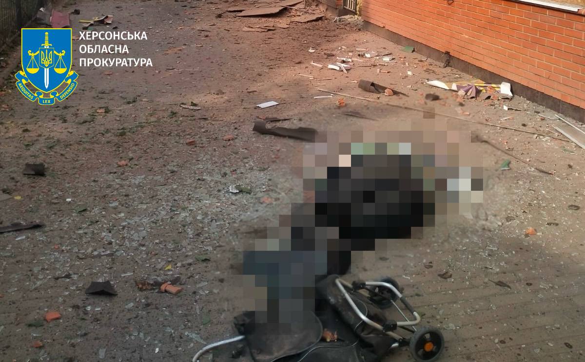  Окупанти вдарили по центру Херсона, загинуло шестеро цивільних - розпочато розслідування 