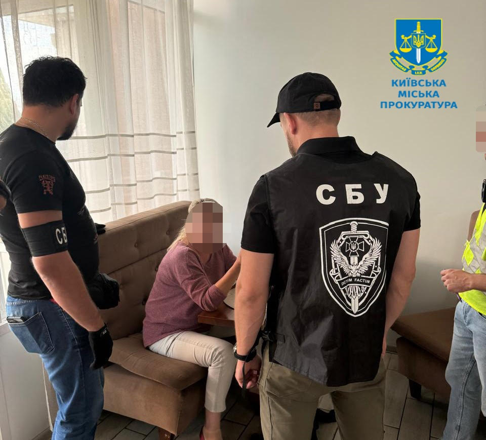  10 тис доларів США за встановлення групи інвалідності – повідомлено про підозру в.о. голови Фастівської міжрайонної МСЕК 