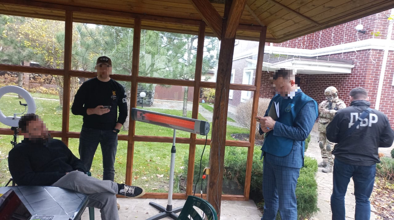  Завершено розслідування стосовно народного депутата України та ще чотирьох осіб, які вчинили держзраду у складі злочинної організації 