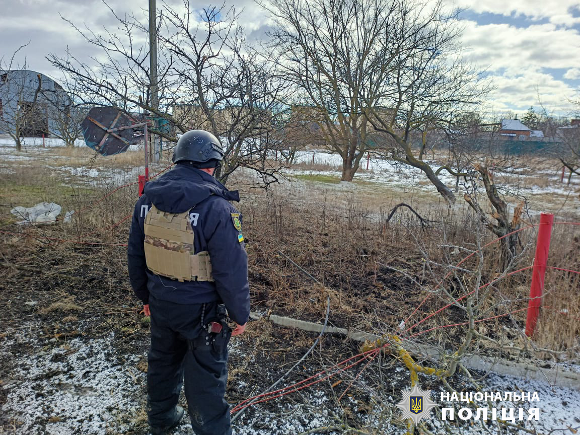  Ворог масовано обстрілює прикордоння Харківщини, є поранені серед цивільних мешканців: слідчі задокументували наслідки воєнних злочинів 
