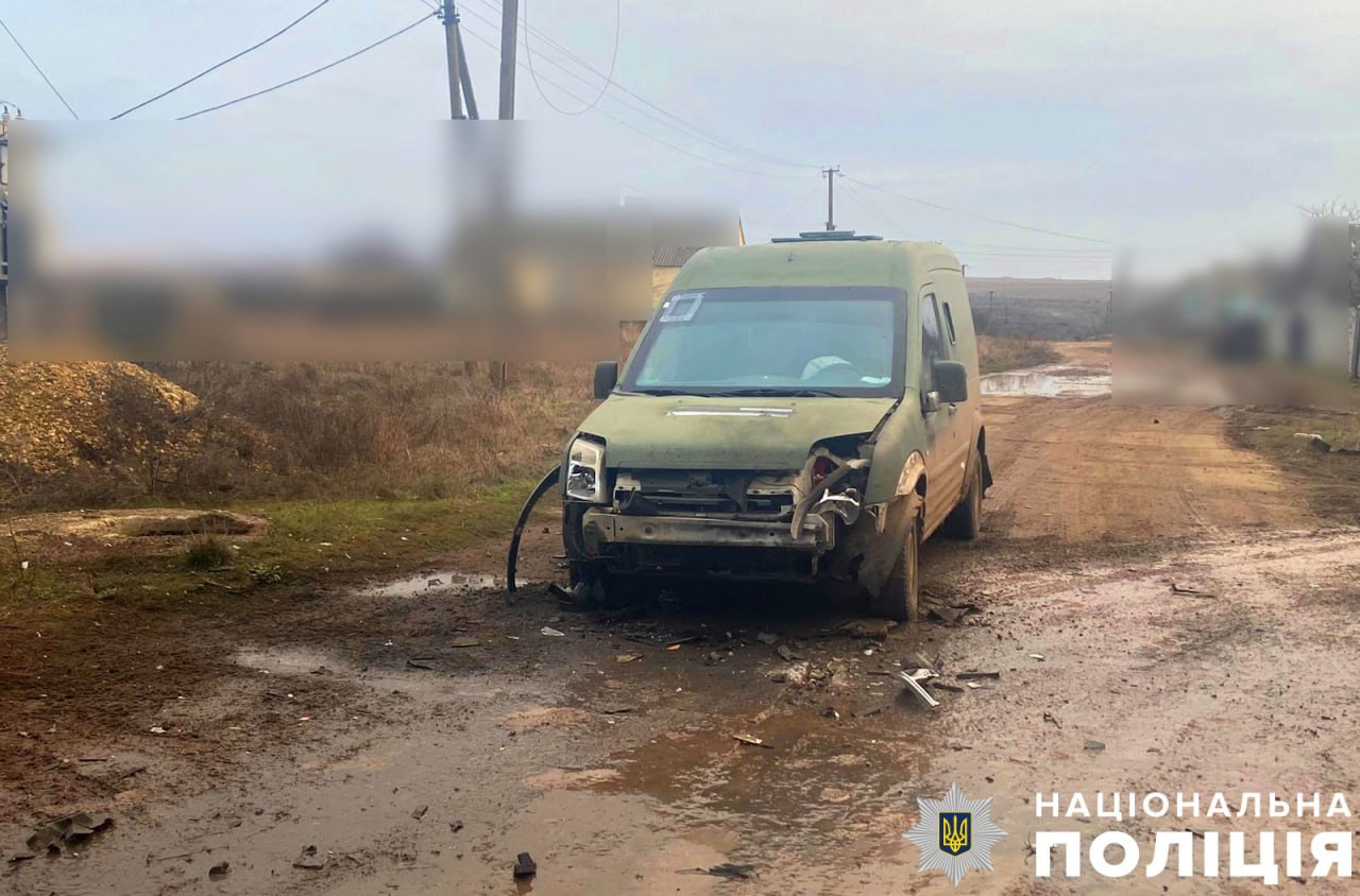 Армія рф вкотре завдала ударів по населених пунктах Херсонщини – травмовано поліцейських 