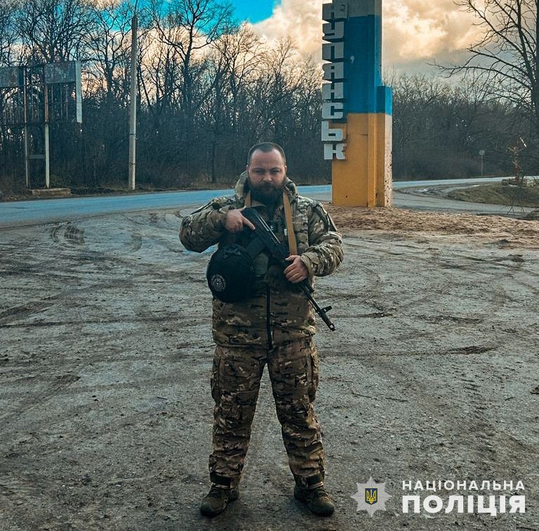  Луганський поліцейський Артем Афанасьєвський: про луганський аеропорт, Лисичанськ та службу під час повномасштабної війни 