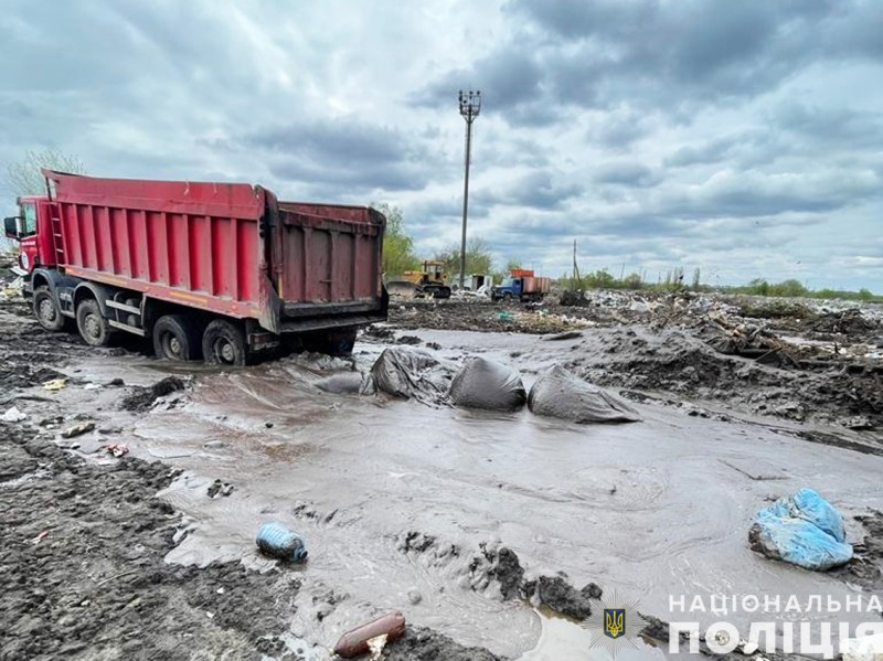  Завдали збитків на 32 мільйони гривень: поліція Чернігівщини повідомила про підозру депутату місцевої ради 