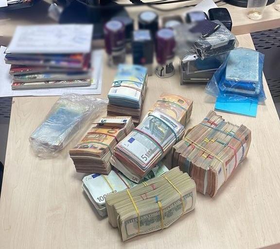  Сплачував податки в державний бюджет російської федерації: поліцейські затримали колаборанта з Харківщини 