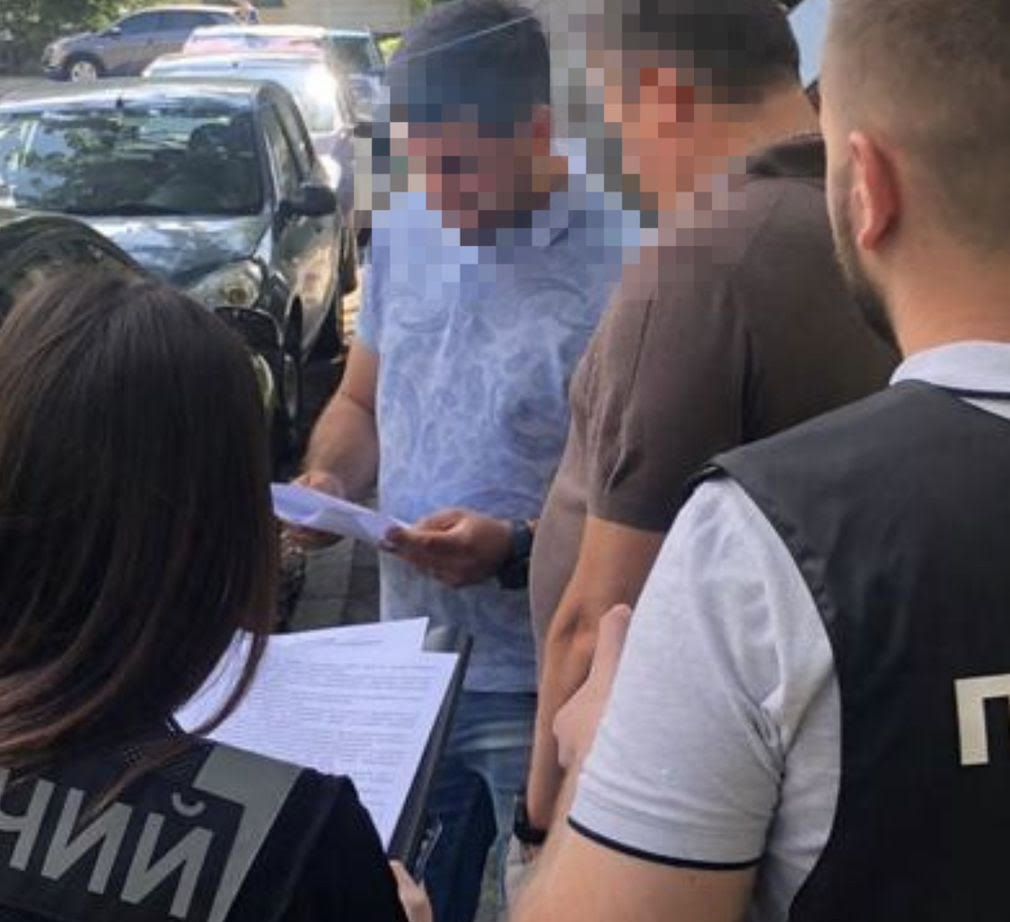  Лобіював інтереси «дружніх» підприємців зі збитками для бюджету – посадовцю столичного КП повідомлено про підозру 