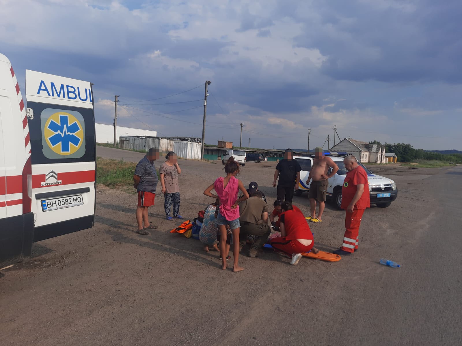  Водійка позашляховика наїхала на 10-річну дівчинку: поліцейські розслідують обставини ДТП 