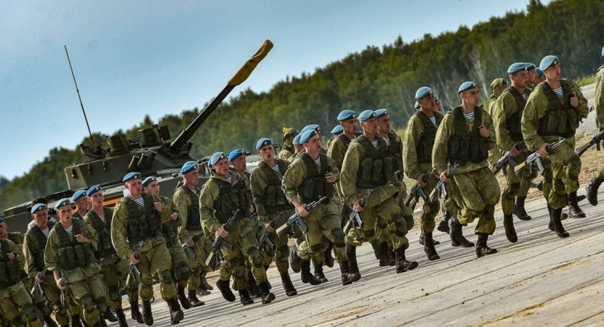  Розвідка Британії: Росія стягнула війська з усіх регіонів, щоб стримати контрнаступ України 