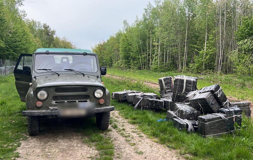  Прикордонники виявили «цигарковий караван» контрабандистів на понад півмільйона гривень 