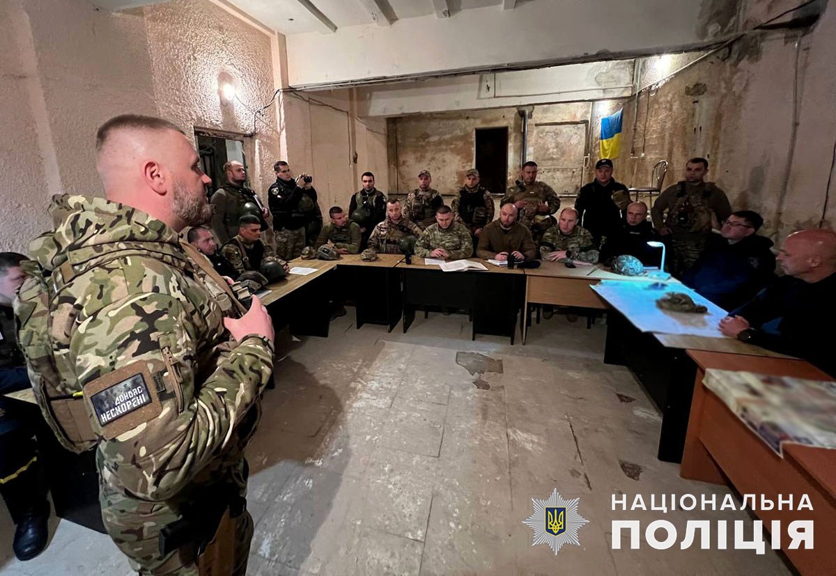  Під час екстреної евакуації з Бахмута поліцейські врятували четверо людей 