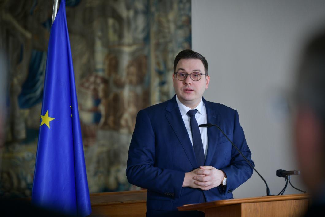  Глава МЗС Чехії посперечався з депутатом через слова про "громадянську війну" в Україні 