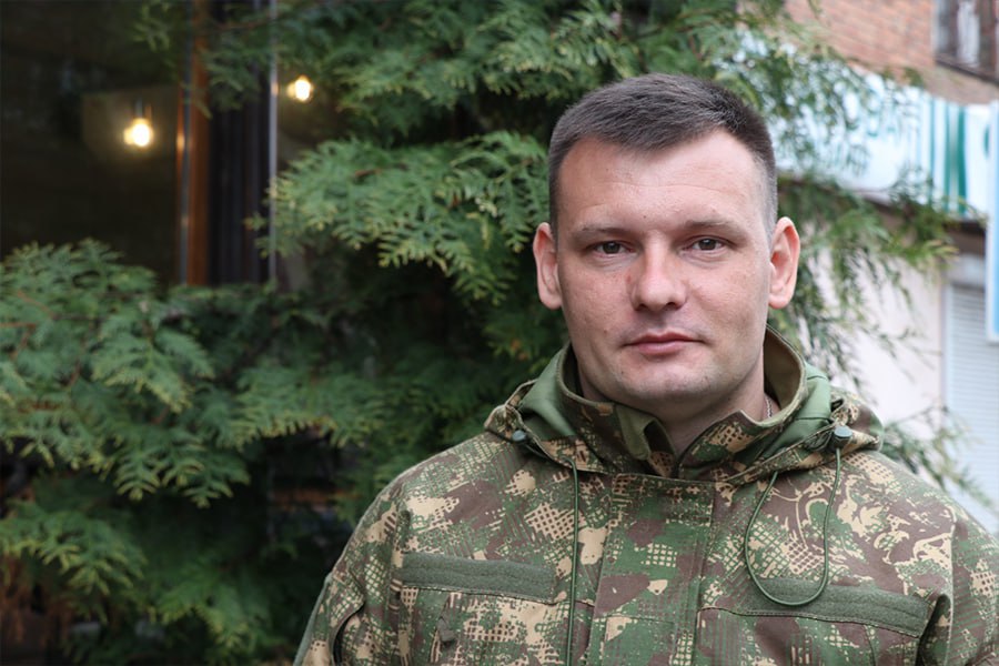  «Росіяни приносять лише розруху»: нацгвардієць з позивним Кіндер розповів про бої на Донеччині та звільнення Херсонщини 