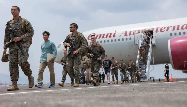  США і Філіппіни проводять найбільші за останні десятиріччя військові навчання 